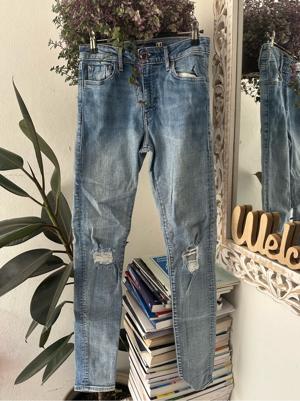 Levi's Light Blue Distressed Skinny Jeans
